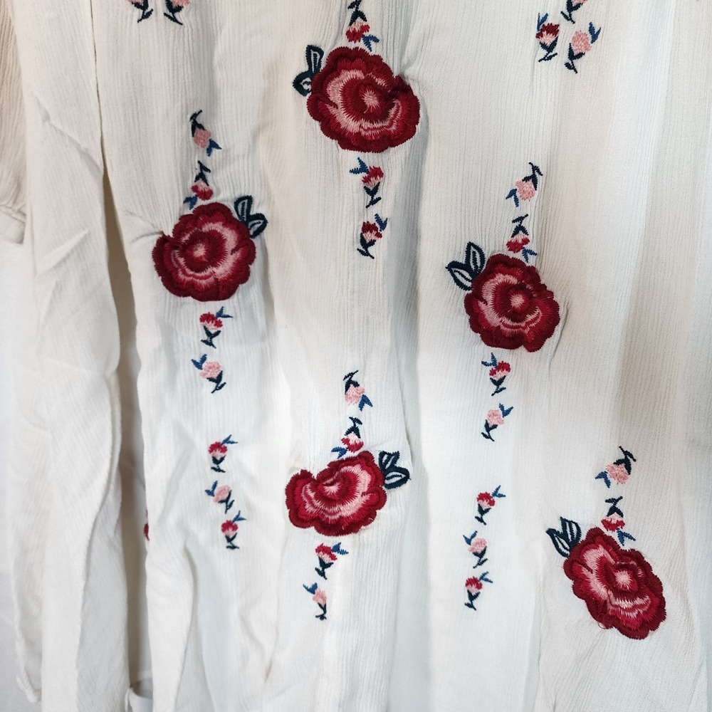TORRID Embroidered Dress White Floral Rose Boho Hippie Flowy Lined Womens 2X - Picture 3 of 9